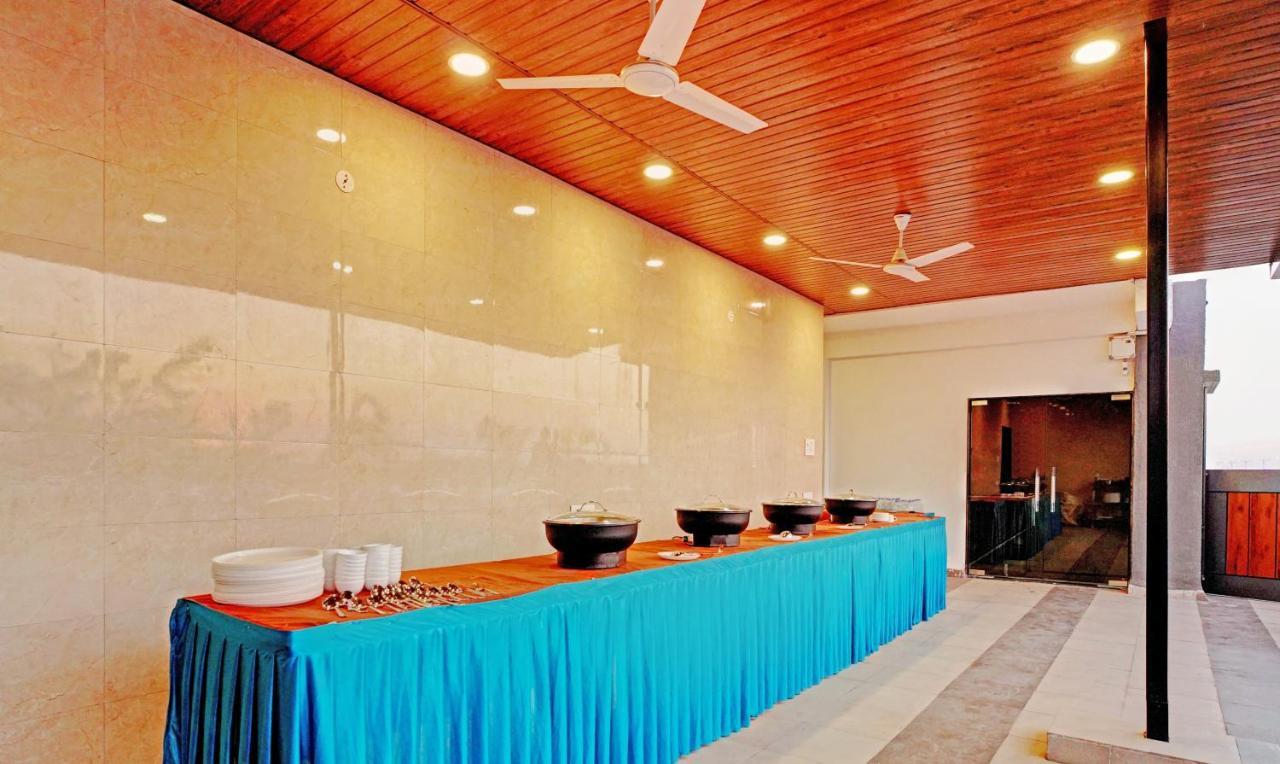 Treebo Grand Euro Pipliyahana Square Indore Exterior photo
